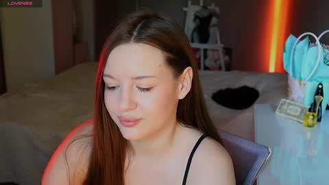 Hey there Im a Hookah Girl online show from April 2026 11:47:02 AM