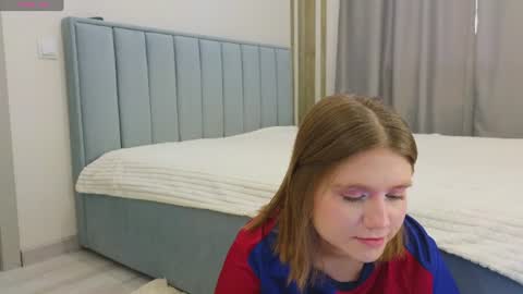 Snapshot of alisia_spinnet chatting on July 2026 10:47:02 AM Alisia online show from July 2026 10:47:02 AM