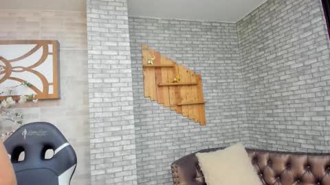 alisonn_doll online show from November 2025 12:13:01 PM