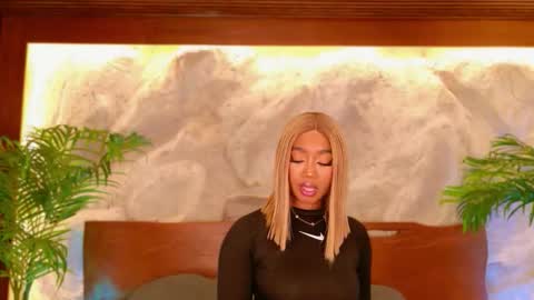 Alison Moon  online show from February 2026 11:04:02 PM