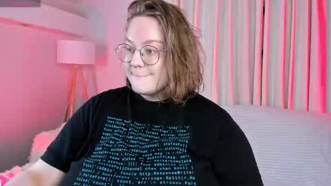 Alissa online show from November 2025 12:51:01 PM