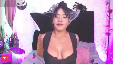 alisse online show from October 2025 04:09:01 AM