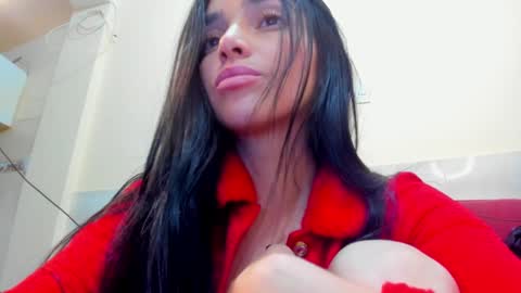 Snapshot of alisson369_ chatting on January 2025 02:30:01 PM Alisson369 online show from January 2025 02:30:01 PM