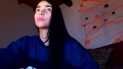 Alisson369  online show from October 2025 09:49:01 AM