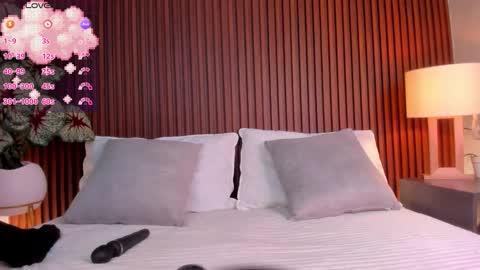 Snapshot of alisson_81 chatting on November 2025 08:03:01 AM alisson_81 online show from November 2025 08:03:01 AM