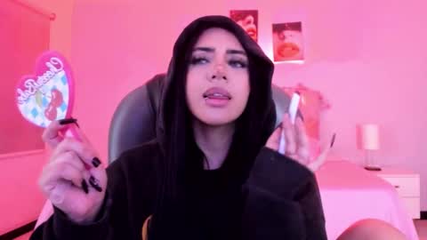 Snapshot of alisson__cortez chatting on February 2026 12:45:02 PM alisson__cortez online show from February 2026 12:45:02 PM