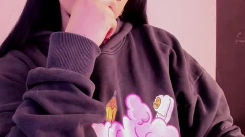 Snapshot of alisson__cortez chatting on February 2026 12:04:02 PM alisson__cortez online show from February 2026 12:04:02 PM