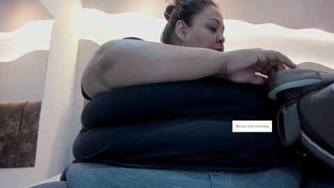 Snapshot of alisson_am chatting on November 2025 11:11:02 AM Alisson online show from November 2025 11:11:02 AM