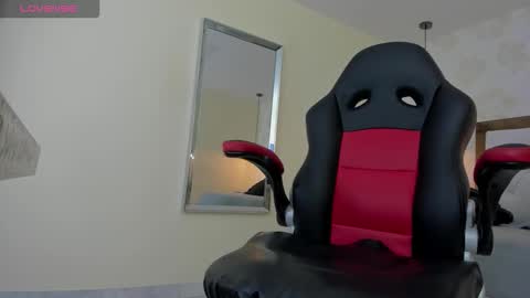 ALISSON online show from October 2025 12:12:02 PM