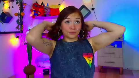Snapshot of alisson_zafiro chatting on June 2026 03:19:02 AM Alisson IG alisson zafiro27 online show from June 2026 03:19:02 AM