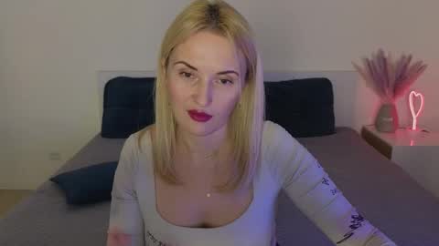 alisssarose online show from January 2025 07:38:02 PM