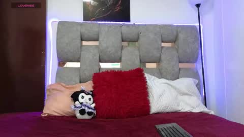 alix_kitty_ online show from February 2026 08:26:01 PM