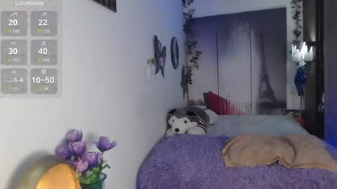 Snapshot of alix_kitty_ chatting on June 2026 05:12:01 AM alix_kitty_ online show from June 2026 05:12:01 AM
