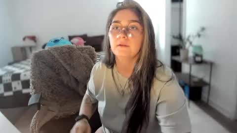 Snapshot of alix_valentine chatting on September 2025 10:56:02 PM alix_valentine online show from September 2025 10:56:02 PM