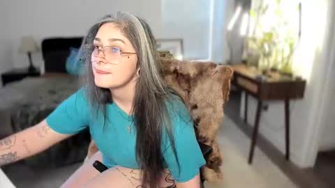 alix_valentine online show from November 2025 03:45:02 PM