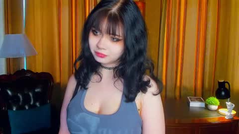 Emily online show from May 2026 10:00:02 AM