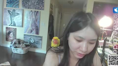 Alize Zaide online show from March 2025 04:11:01 PM