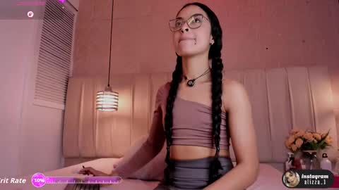 alizza_ online show from February 2026 11:36:02 AM