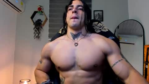 Snapshot of allen_rosse chatting on September 2025 02:04:01 AM independent model 3 online show from September 2025 02:04:01 AM