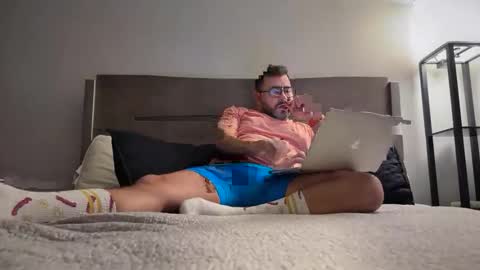 Allessandro online show from October 2025 10:51:02 PM