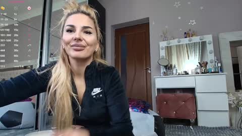 Snapshot of allesya23 chatting on January 2025 01:21:01 PM onlyfansallesya23 online show from January 2025 01:21:01 PM