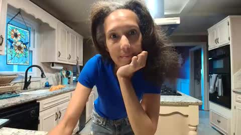 wishlist on bio online show from October 2025 08:43:02 PM