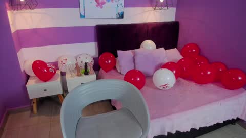 Snapshot of alli_cooper chatting on February 2025 01:45:02 AM Ali online show from February 2025 01:45:02 AM