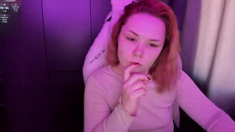 Snapshot of alli_zi chatting on June 2026 10:10:01 AM Blair online show from June 2026 10:10:01 AM