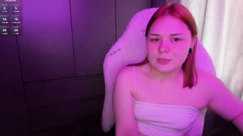Snapshot of alli_zi chatting on June 2026 12:52:02 AM Blair online show from June 2026 12:52:02 AM