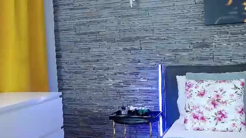 Alliana online show from August 2026 04:48:01 AM