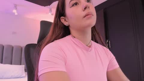 Snapshot of allicelover chatting on November 2025 11:51:02 AM ALLICE online show from November 2025 11:51:02 AM