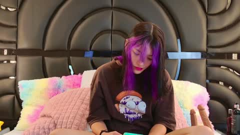 Snapshot of alliciakim chatting on January 2025 07:21:02 PM Allicia online show from January 2025 07:21:02 PM