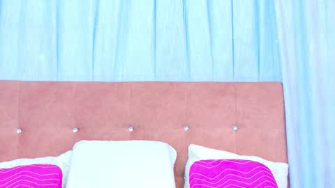 Snapshot of alliciakim chatting on November 2025 07:26:01 PM Allicia online show from November 2025 07:26:01 PM