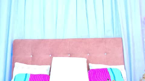 Snapshot of alliciakim chatting on November 2025 07:12:01 PM Allicia online show from November 2025 07:12:01 PM