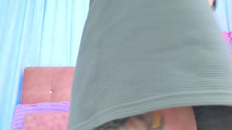 Snapshot of alliciakim chatting on November 2025 07:27:01 PM Allicia online show from November 2025 07:27:01 PM