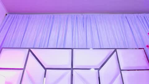 Allicia online show from March 2026 12:21:02 PM