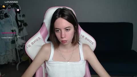 Snapshot of allie_hazie chatting on September 2025 11:59:02 PM alice online show from September 2025 11:59:02 PM