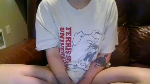 alliebearx online show from February 2026 04:19:02 AM