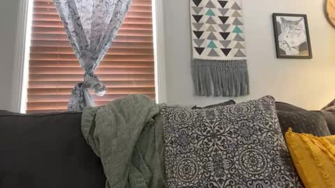 Snapshot of allieberrybb chatting on January 2025 02:43:01 PM bb online show from January 2025 02:43:01 PM