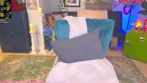 Snapshot of allieberrybb chatting on February 2025 03:45:02 AM bb online show from February 2025 03:45:02 AM