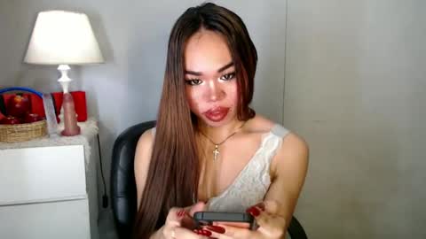 Snapshot of allirah20x chatting on December 2024 12:17:01 AM Allirah online show from December 2024 12:17:01 AM