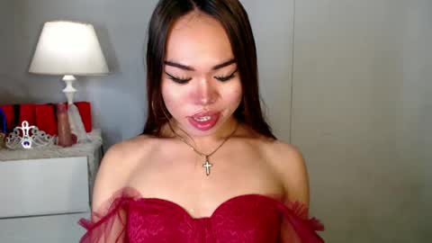 Snapshot of allirah20x chatting on December 2024 02:55:01 PM Allirah online show from December 2024 02:55:01 PM