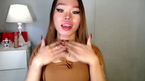 Snapshot of allirah20x chatting on December 2024 04:06:01 PM Allirah online show from December 2024 04:06:01 PM