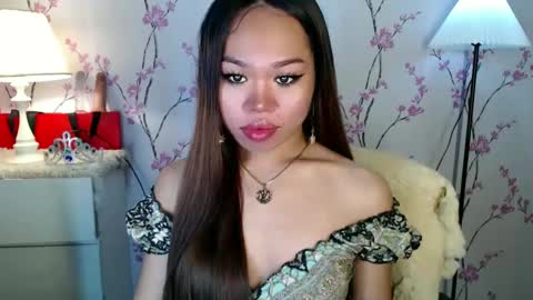 Snapshot of allirah20x chatting on February 2025 07:19:02 PM Allirah online show from February 2025 07:19:02 PM