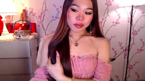 Snapshot of allirah20x chatting on March 2025 11:44:02 PM Allirah online show from March 2025 11:44:02 PM