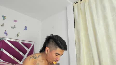 AllisonJustin online show from March 2025 08:27:01 AM