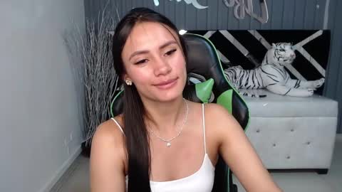 Allisson online show from January 2025 06:48:02 AM