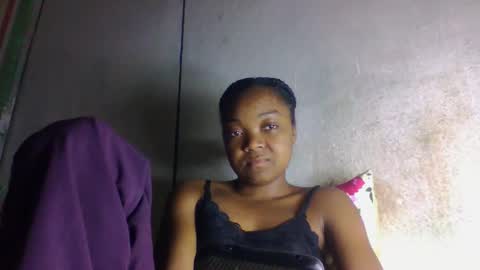 allizida01 online show from May 2026 07:00:01 PM