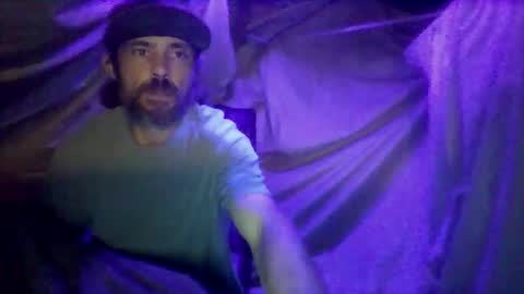 allupinyou1 online show from April 2026 04:15:02 PM