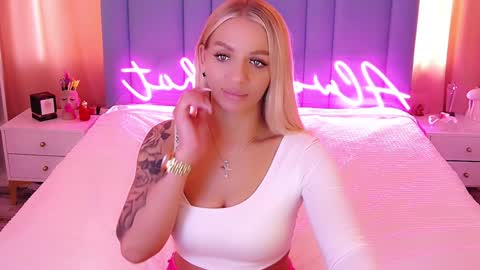 AlwaysHot online show from January 2025 06:24:01 AM